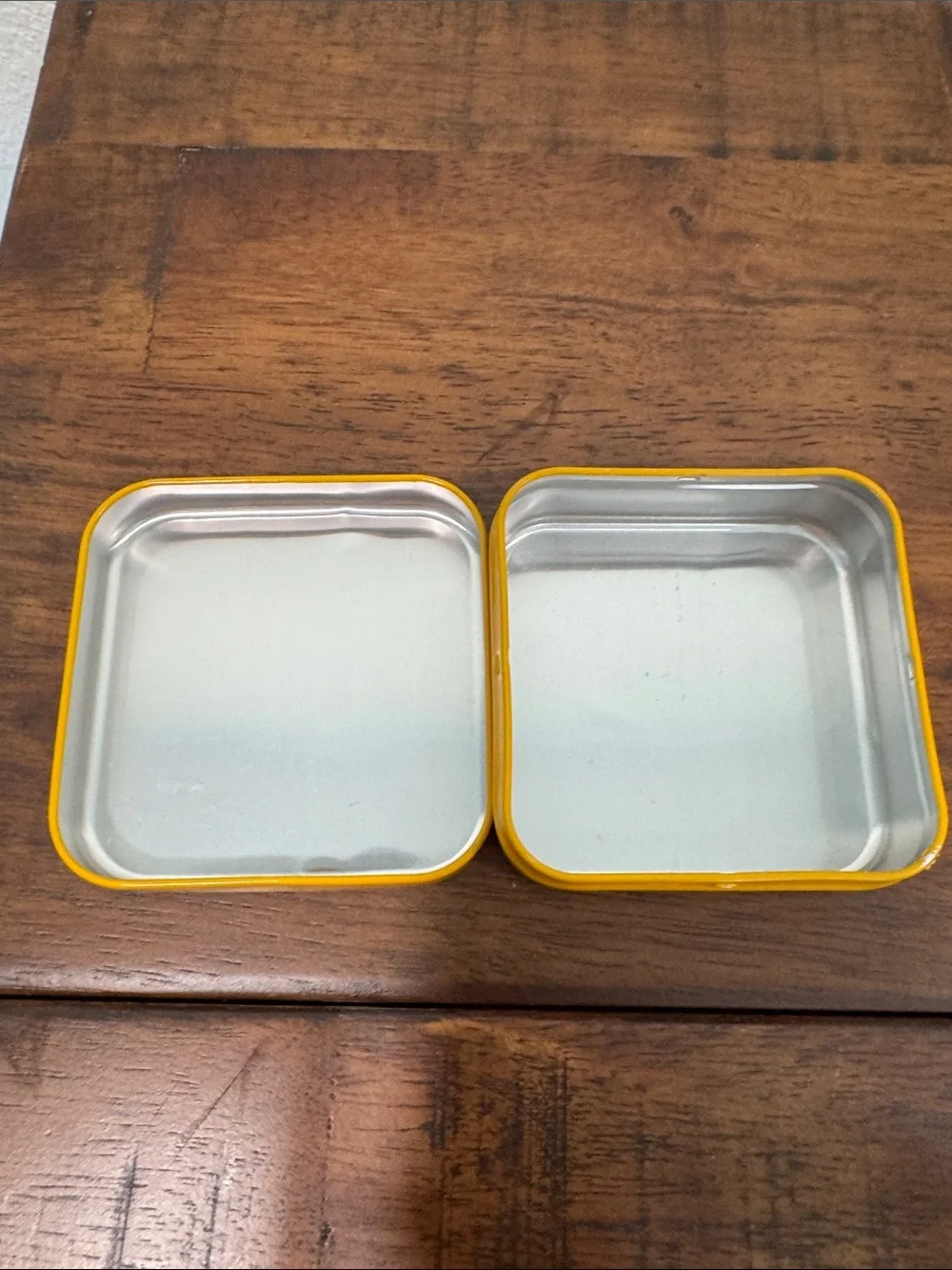 L'OCCITANE Bright Yellow Decorative Soap Tin Collectable with Soap